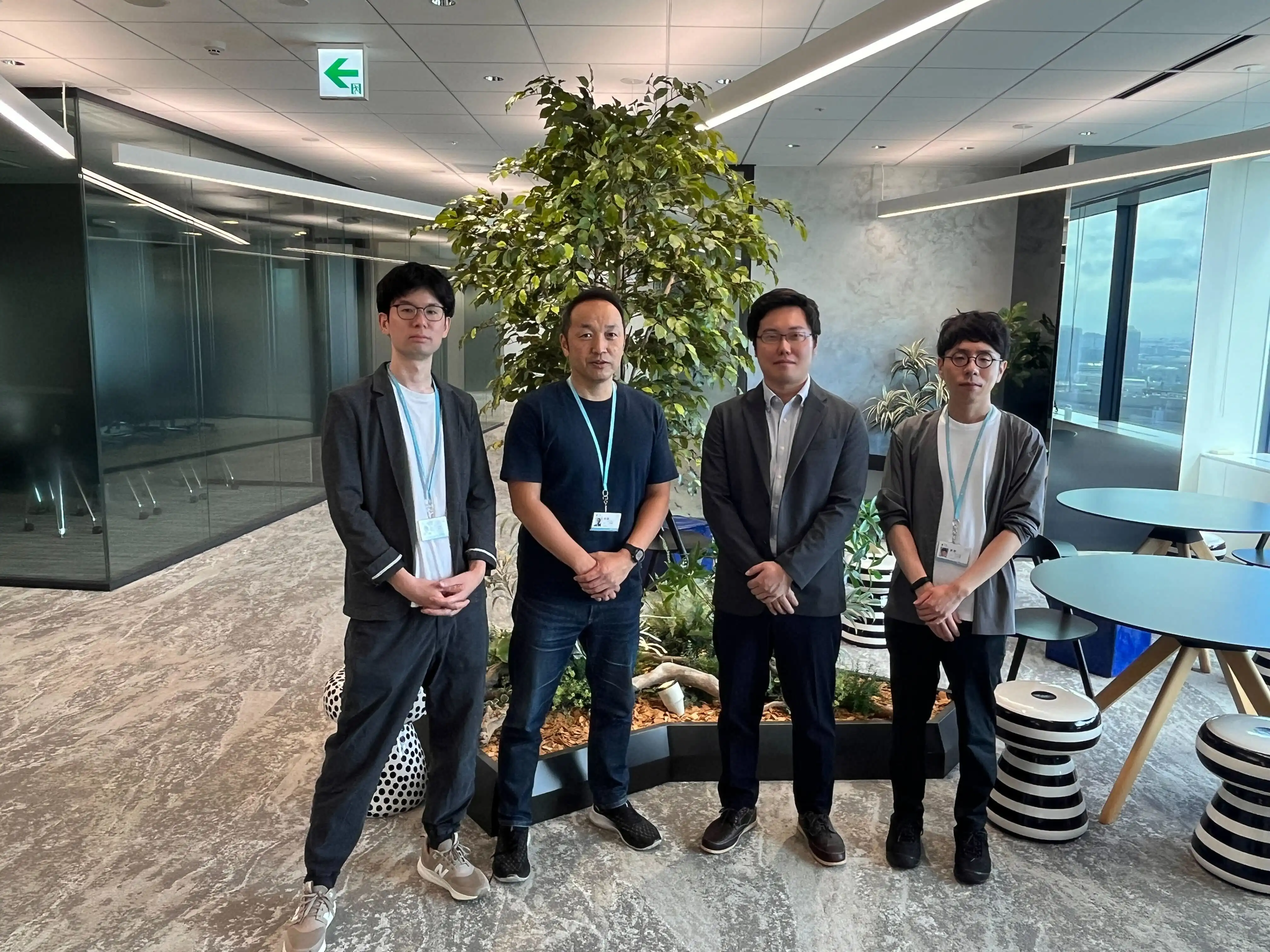 TIS株式会社様インタビュー サムネイル